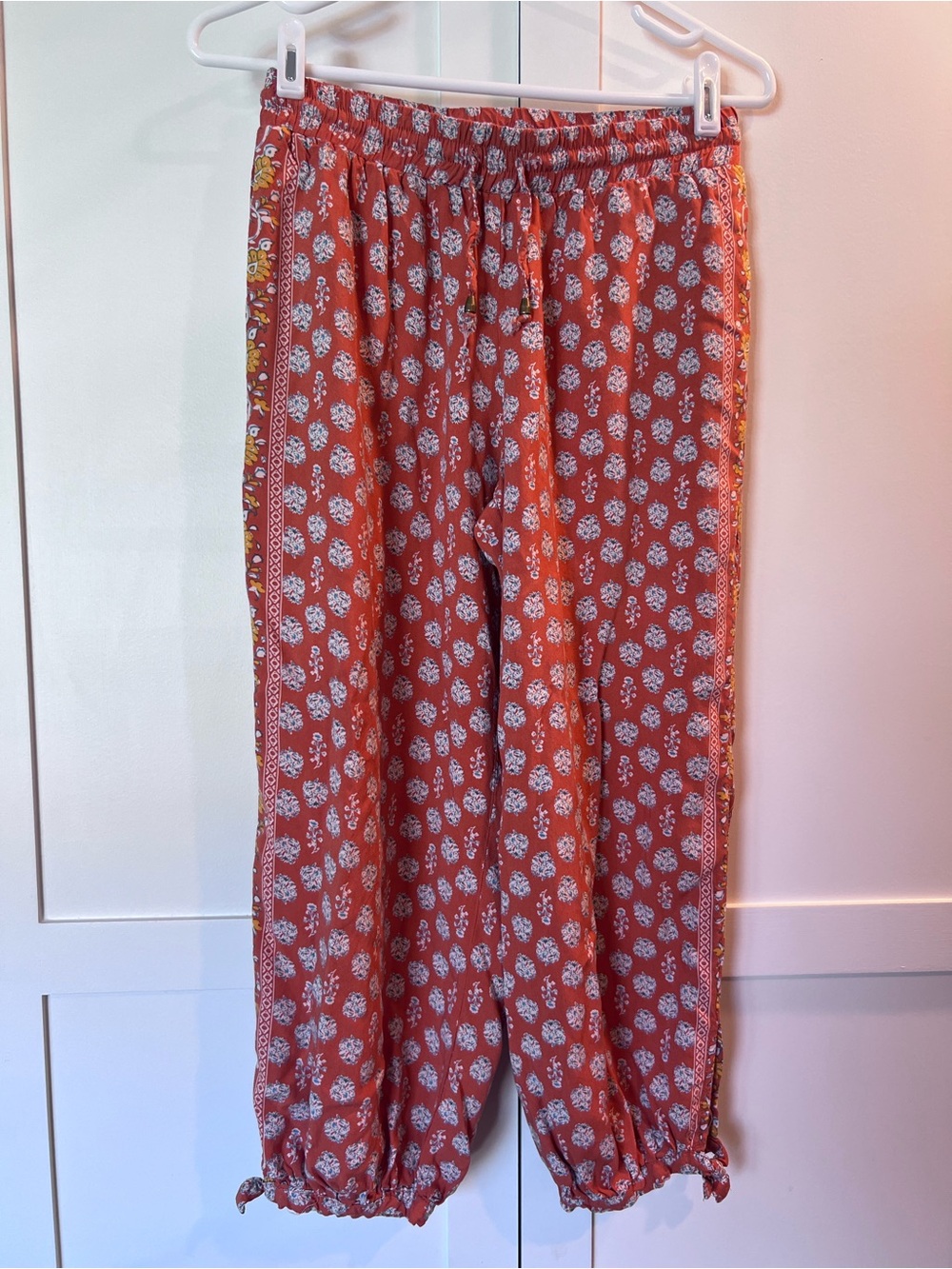 Nicole Miller Rust Floral Pull-On Pants